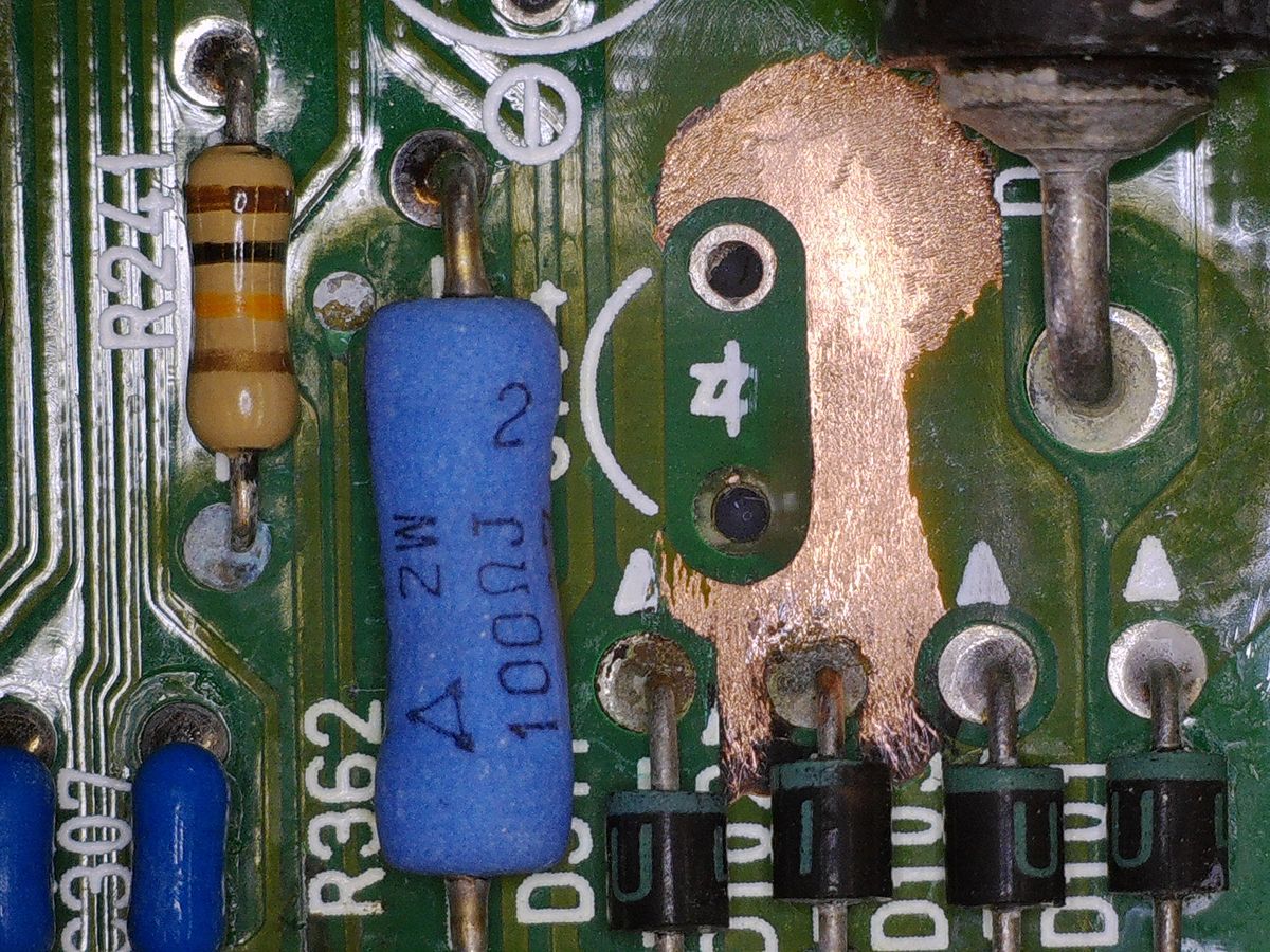 JZX81 ECU コンデンサ足元の腐食